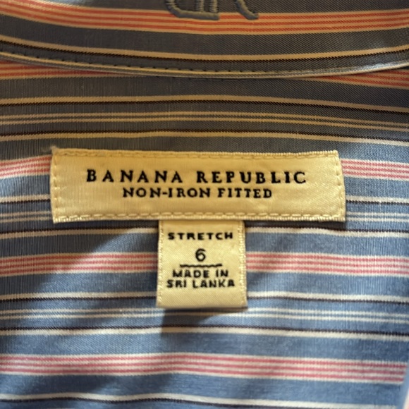Banana Republic no-iron blouse - Picture 4 of 7